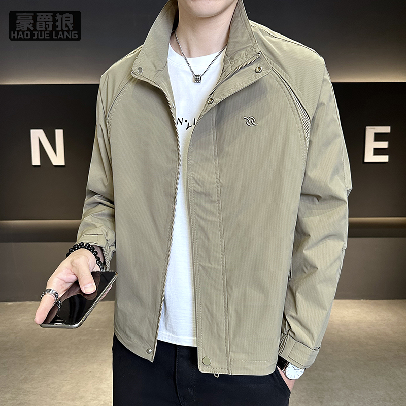 13704042.男士立领短款夹克时尚春秋季新款休闲工装风百搭时尚帅气薄款外套