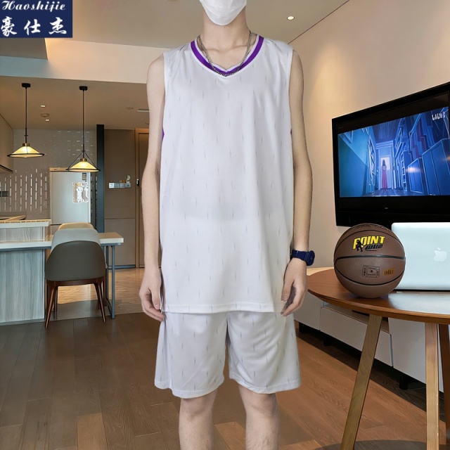 13716432.《简约休闲》夏季青少年篮球服套装冰丝速干透气运动休闲球衣