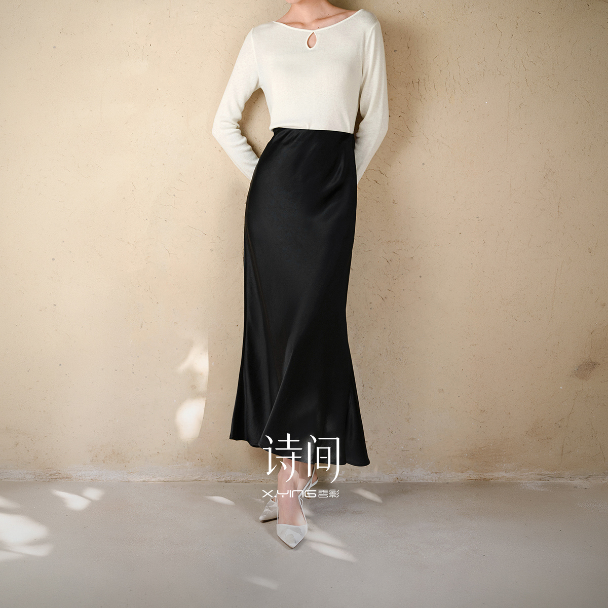 13718217.香影缎面鱼尾半身裙女2026秋季新款含醋酸垂感黑色优雅高腰长裙子