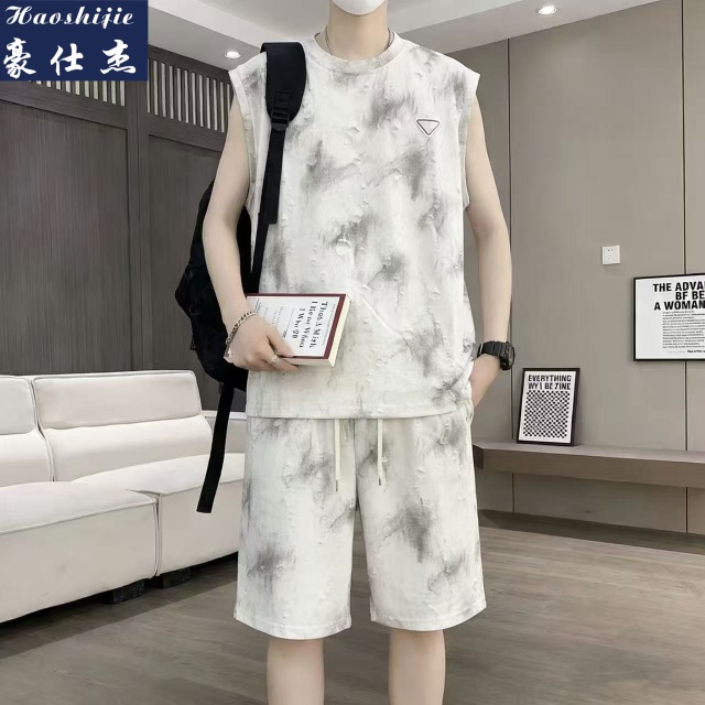 13719746.《百搭潮流》夏季新款t恤套装男士无袖短裤宽松破洞两件套