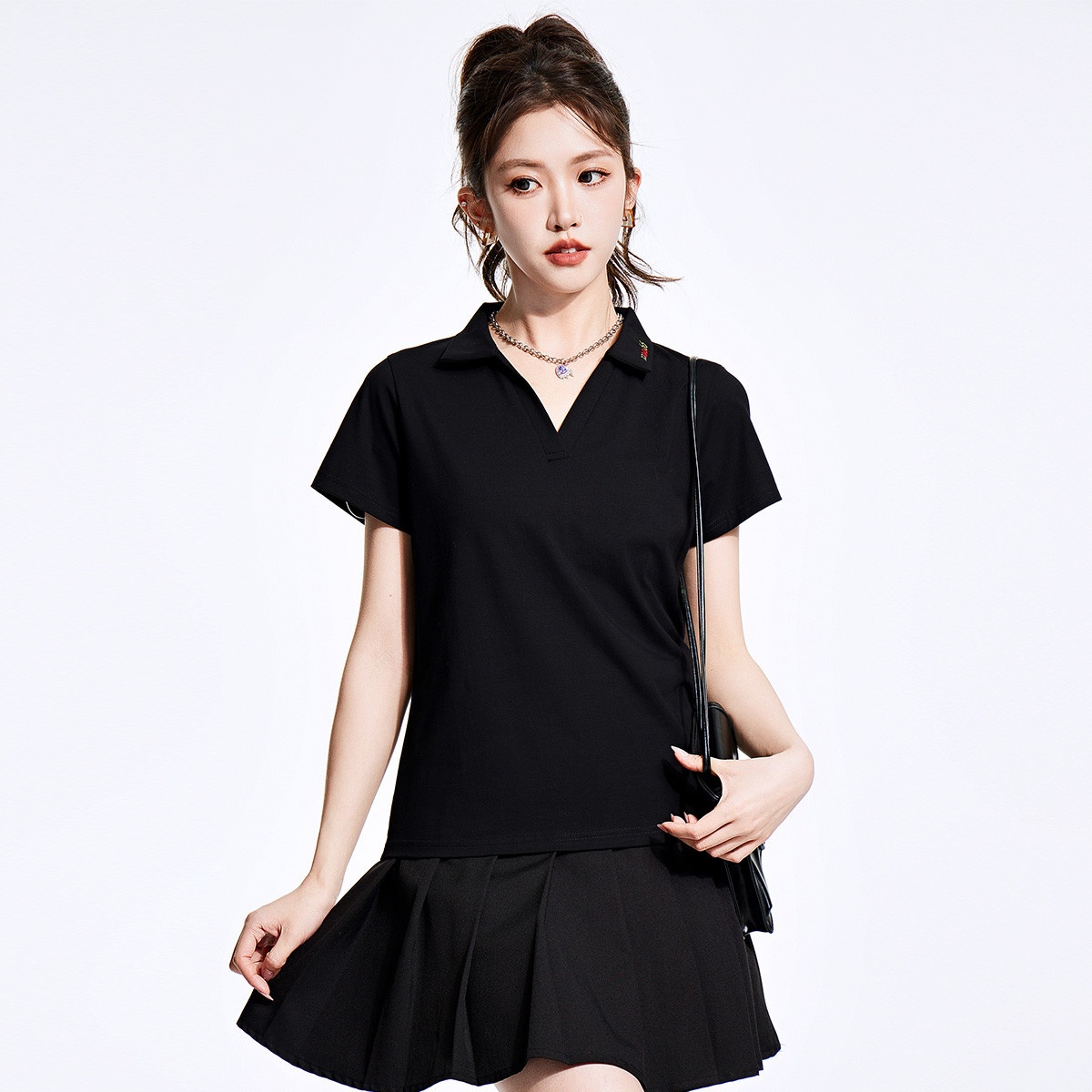 13719930.it ccaabb夏季正肩POLO短袖简约休闲V领T恤上衣女