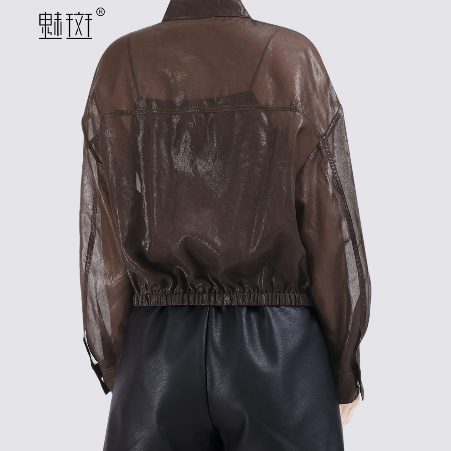 13721515.魅斑立领轻薄咖色短外套防晒透气