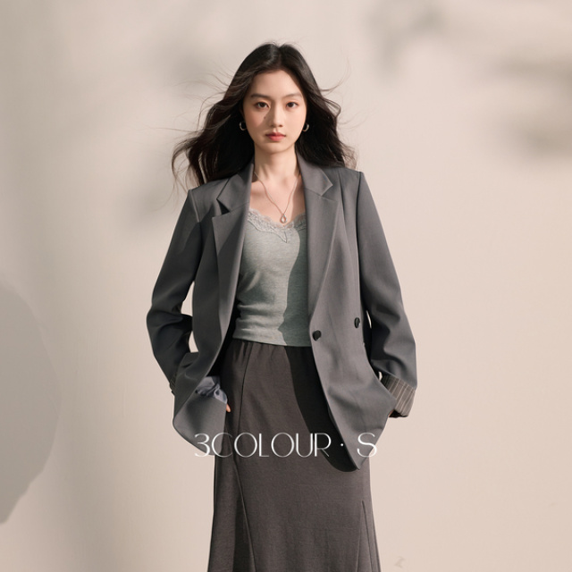 13736189.三彩2026秋季新款西装外套双排扣拼接长袖小西服宽松通勤S
