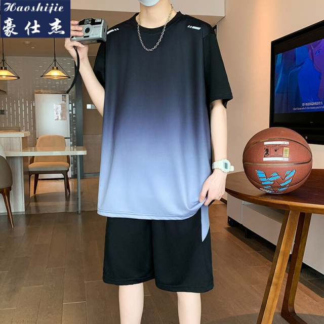 13736902.《休闲凉爽》夏季新款冰丝速干透气男休闲跑步训练运动服套装