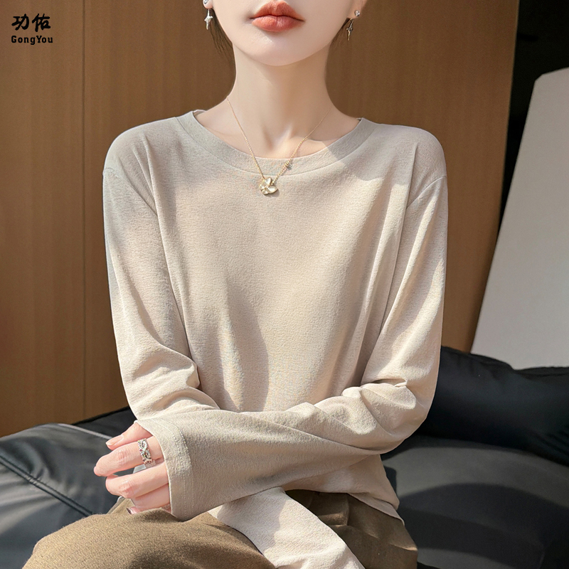 13736864.【功佑】圆领显瘦百搭针织衫