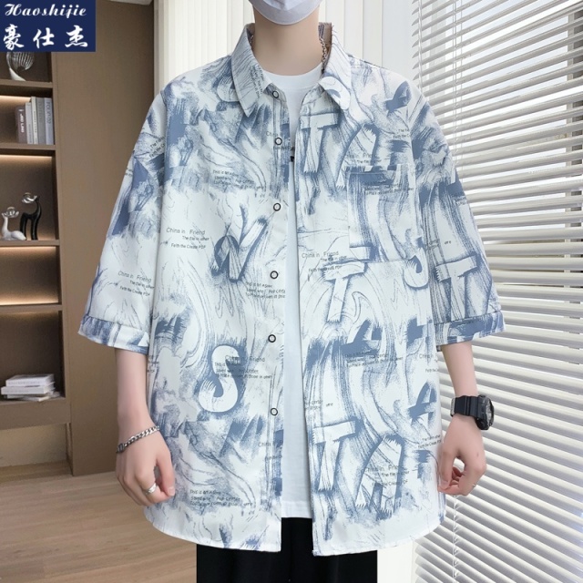 13747057.《百搭潮流》夏季新款简约潮流七分中袖上衣短袖衬衫男