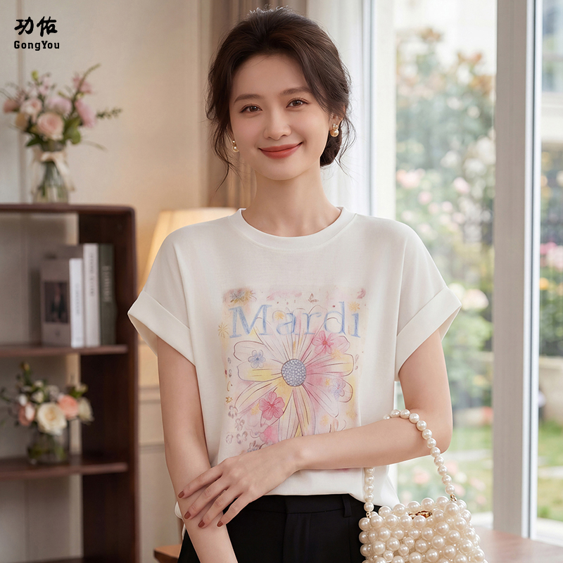 13748474.【功佑】圆领字母花朵印花飞袖针织短袖