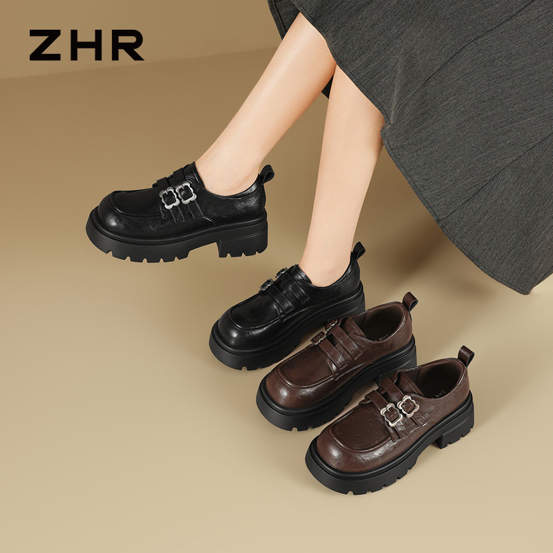 13748939.【ZHR则则】深口单鞋圆头搭扣厚底女鞋[PU]