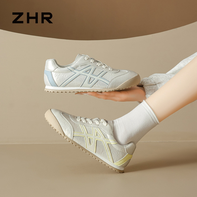 13749005.【ZHR则则】薄底德训鞋圆头系带平底女鞋[超纤]