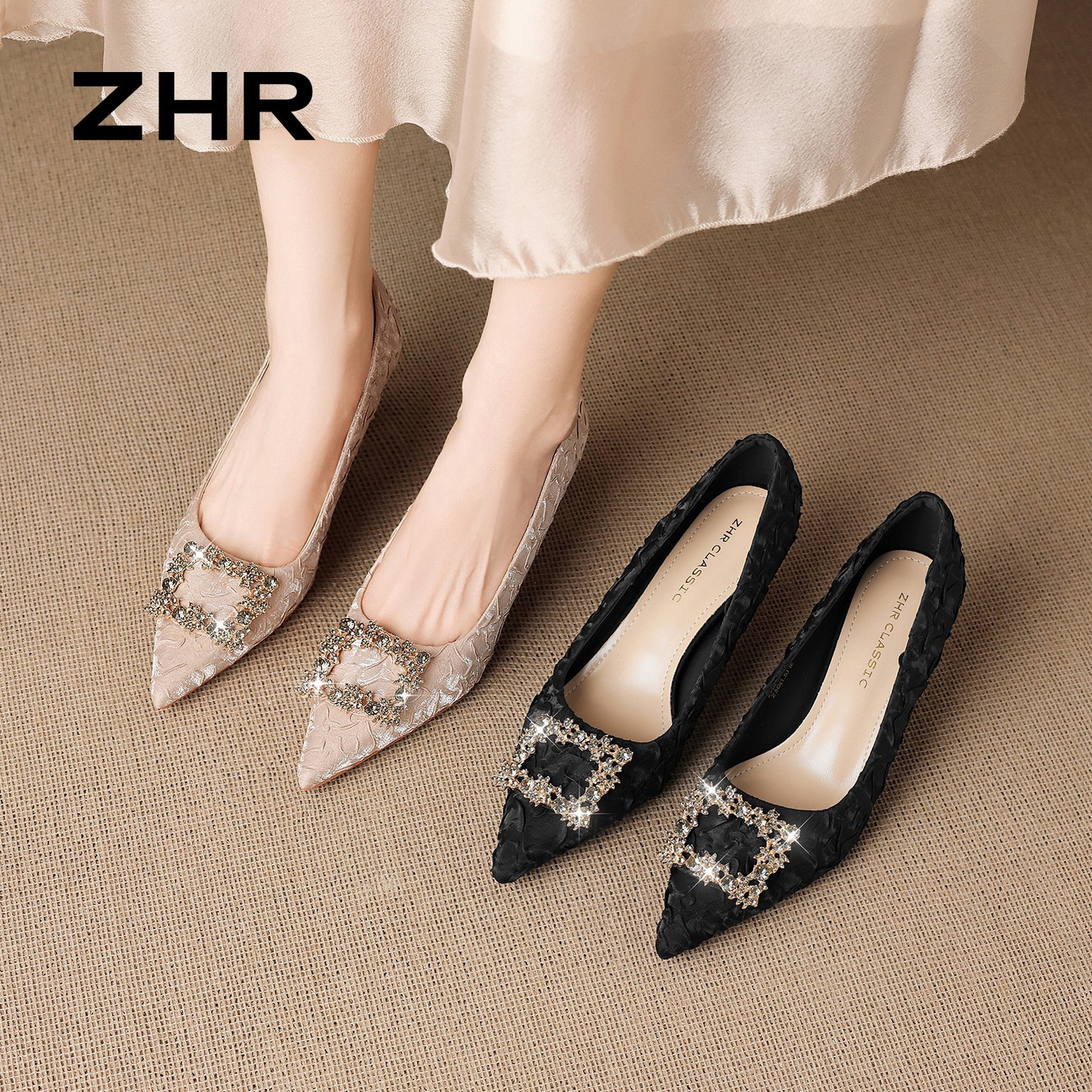 13748963.【ZHR则则】高跟单鞋尖头套脚细跟女鞋[织物]