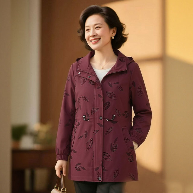 13756459.妈妈装帽子可拆显瘦时尚风衣外套JIXW310