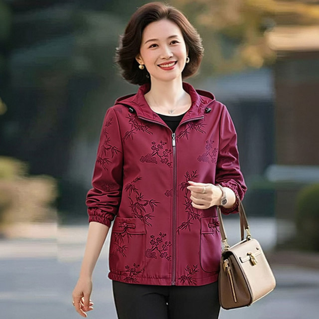 13756484.妈妈装翻领提花高级感时尚风衣外套J3XW26889