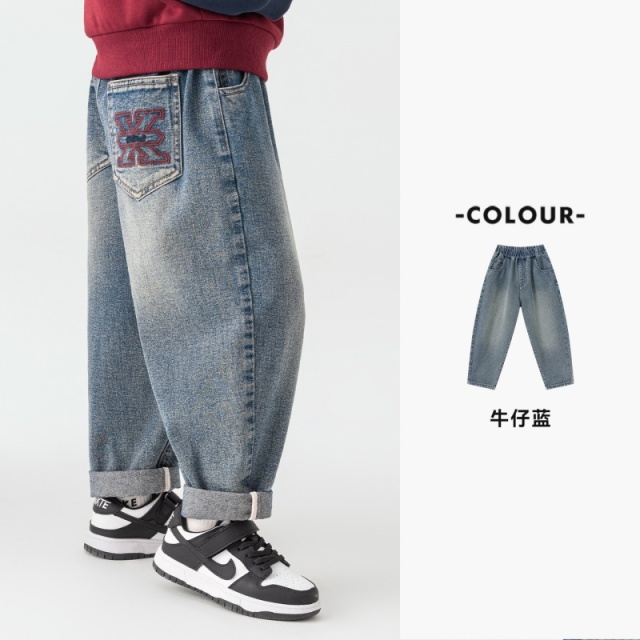 13756308.男童水洗牛仔裤春秋款时尚撞色刺绣长裤儿童日常百搭有型挺括长裤