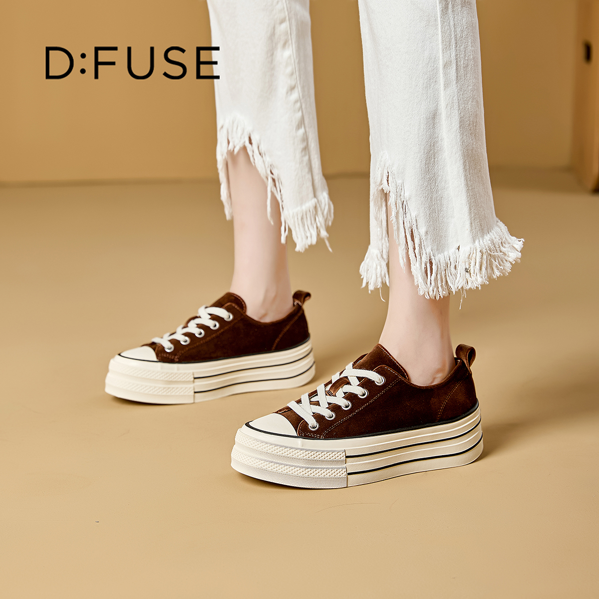 13756750.墨斯本D:Fuse/迪芙斯简约纯色板鞋新款潮流时尚百搭舒适轻便透气休闲女鞋星期六集团DFE111286J