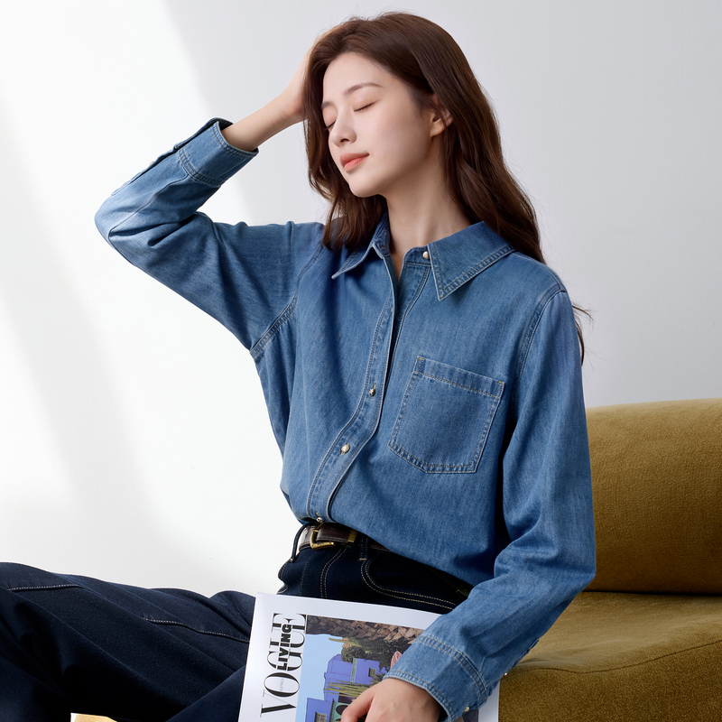 13755027.三彩若潮大码女装2026秋季新款牛仔衬衫复古上衣藏肉长袖微胖MM