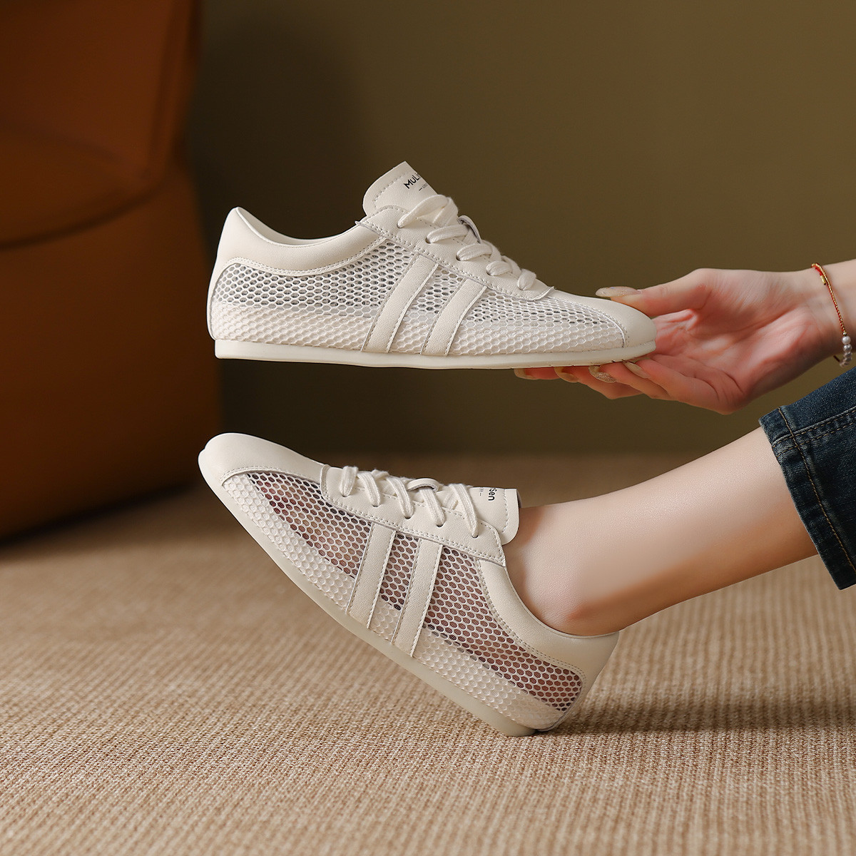 13759397.【网面透气】夏季女鞋显瘦平底德训鞋女系带休闲运动鞋柔软女板鞋