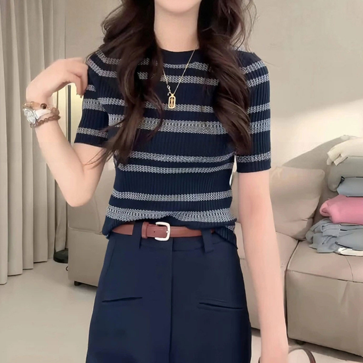 13777741.丹芙娅洋气女装夏季撞色条纹短袖t恤针织衫薄款百搭休闲上衣