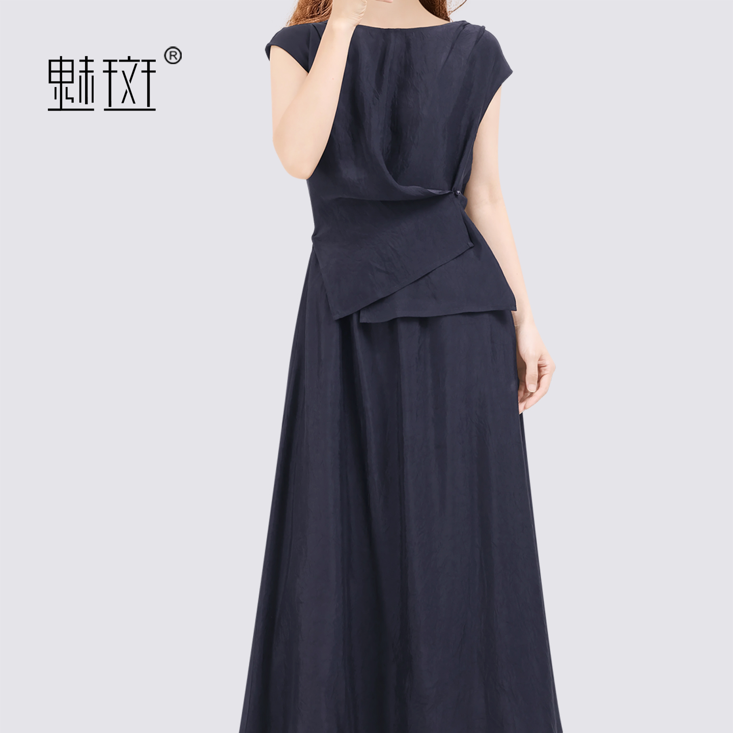 13776694.魅斑醋纤连衣裙A字裙