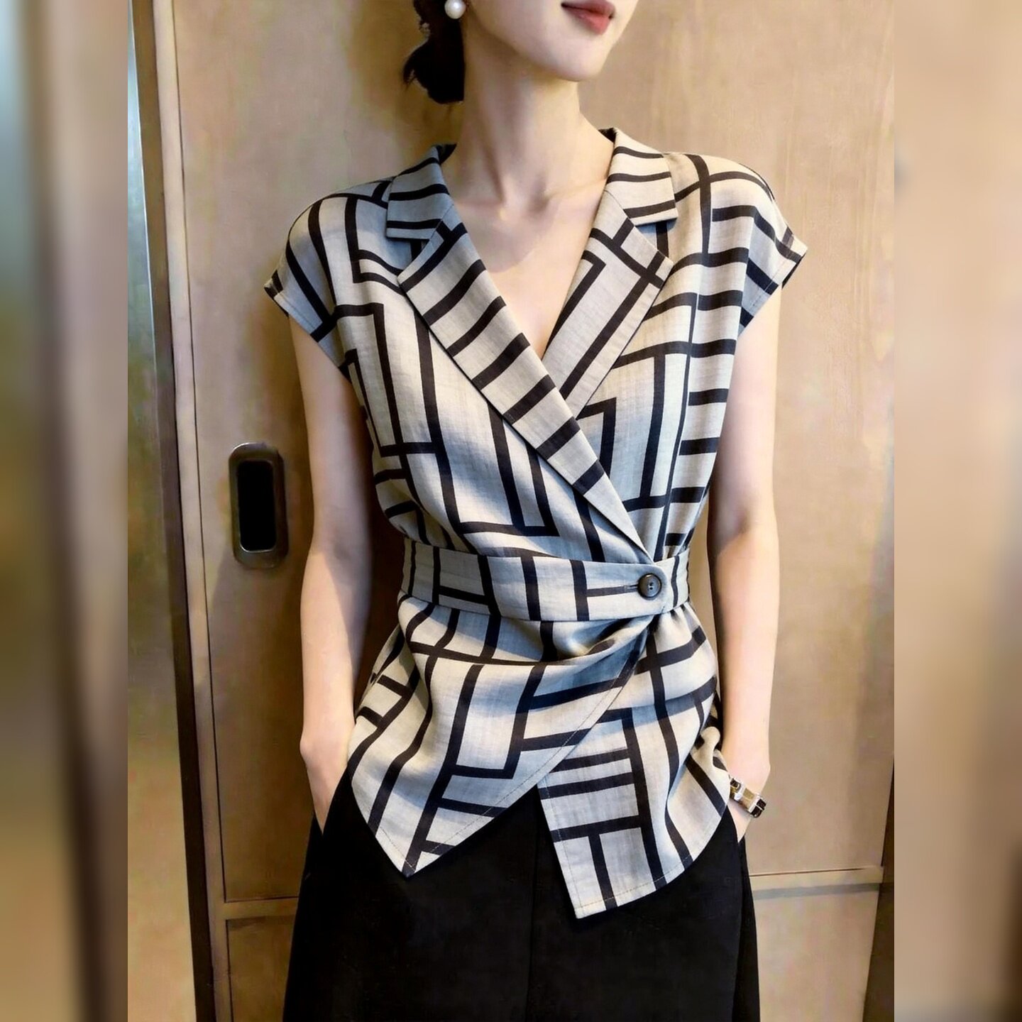13777757.丹芙娅2026年别致很仙的法式绝美上衣夏季新款重要场合高端独特漂亮女装
