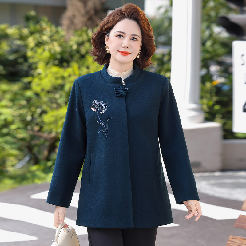 13782555.妈妈装中式国风绣花高级感呢子外套J8HXH603