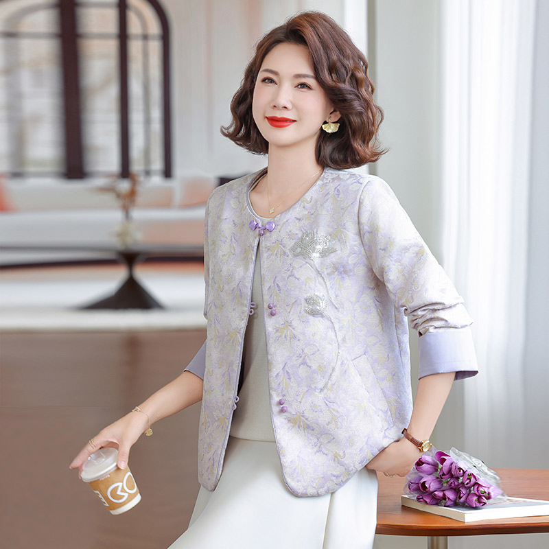 13785496.妈妈装中式国风重工顶珠高级感外套B8HPY2638