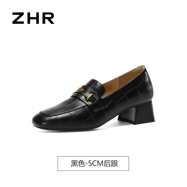 13785002.【ZHR则则】粗跟乐福鞋方头套脚金属扣女鞋[PU]