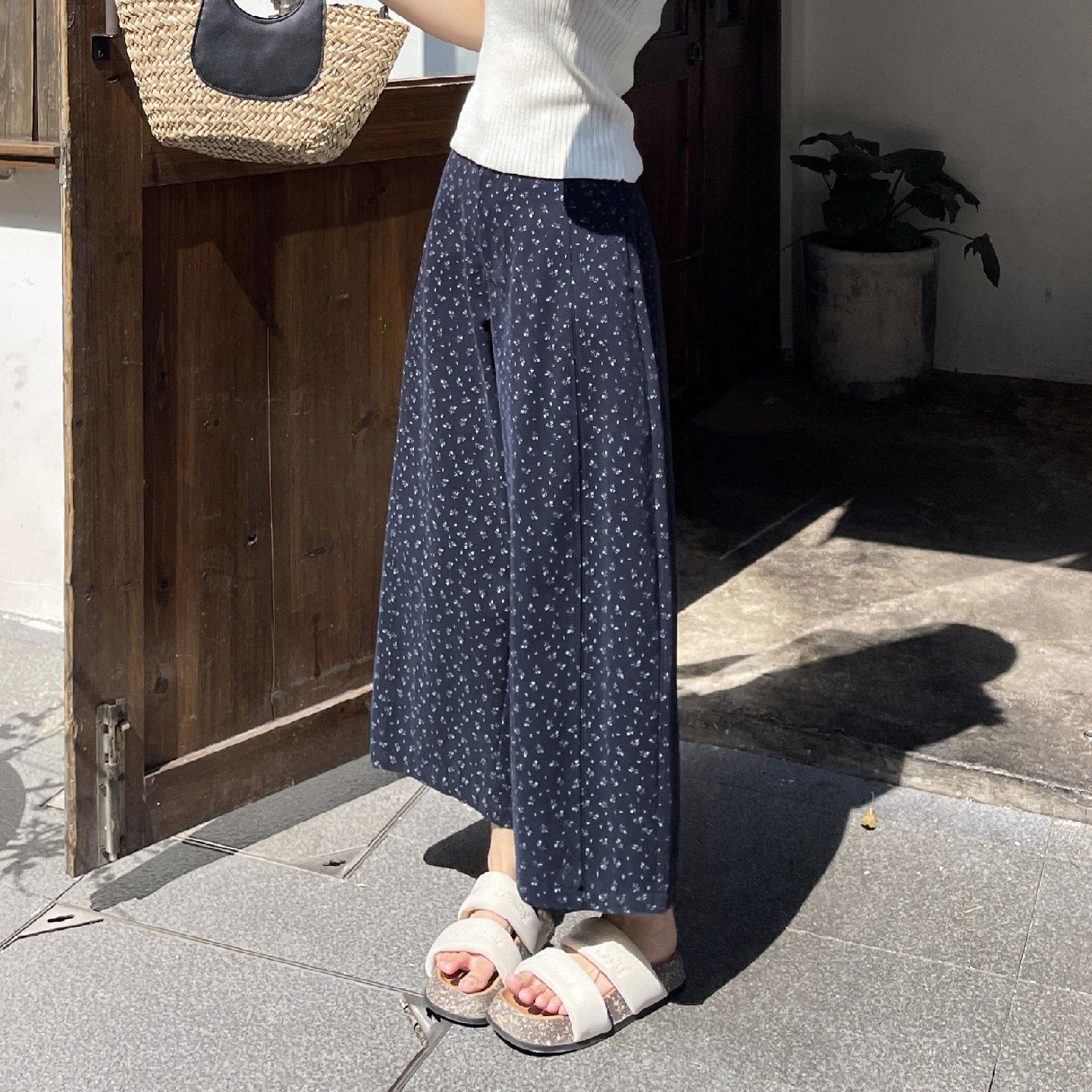 13790056.丹芙娅韩系小碎花阔腿裤女2026新款夏季百搭休闲裤洗水宽松直筒九分裤