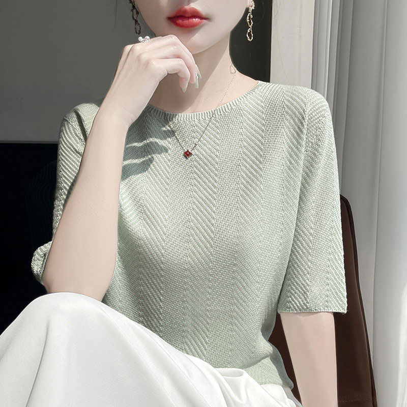 13790042.丹芙娅高级感显瘦五分袖圆领打底衫女气质配西装百搭薄针织T恤洋气小衫