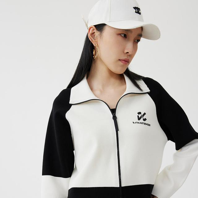 13388854.迪赛尼斯 百搭休闲短款立领毛针织衫