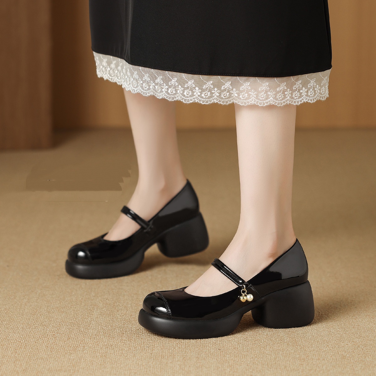 13789615.【厚底百搭】26秋新品女鞋粗跟圆头玛丽珍鞋舒适轻便时装鞋女单鞋