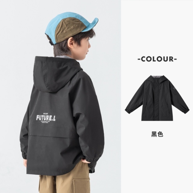 13789123.【工装机能风】男童连帽外套春秋印花派克服儿童挺括有型户外上衣
