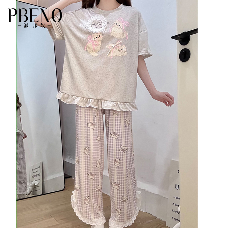 13792347.派邦奴新款卡通腊肠狗印花木耳边时尚女士居家睡衣套装ck