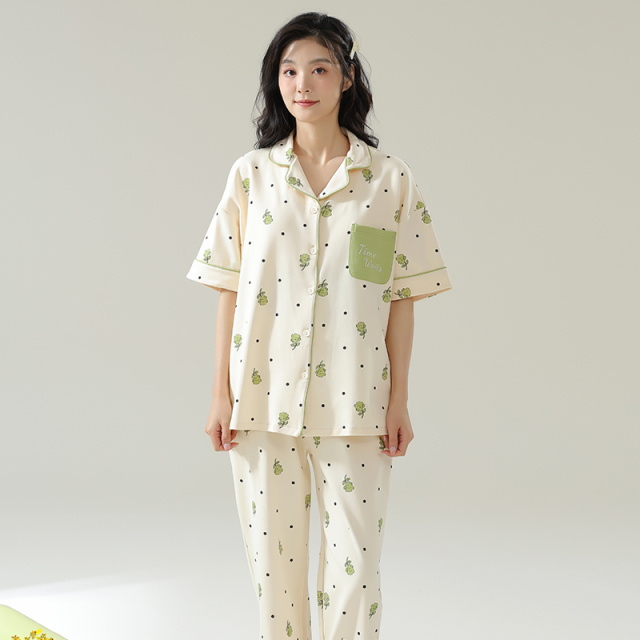 13792342.派邦奴夏秋季清爽小清新满印图案纯棉开衫翻领女士睡衣套装ck