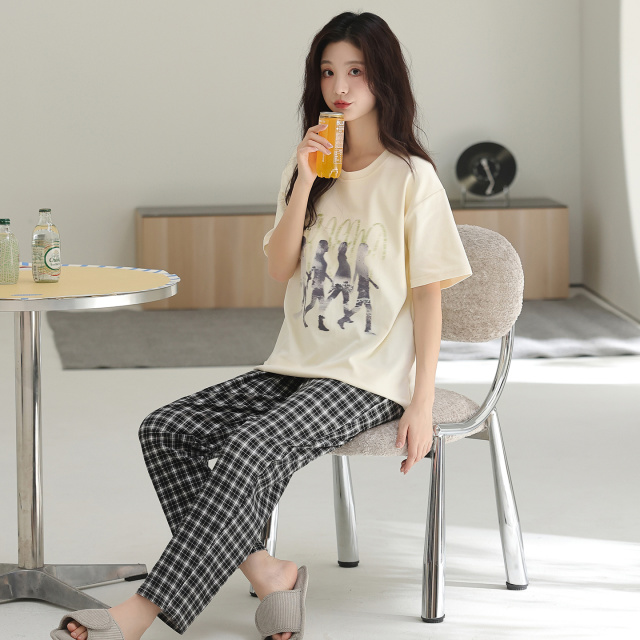 13792343.派邦奴夏秋季女士新款简约圆领套头纯棉舒适亲肤睡衣ck