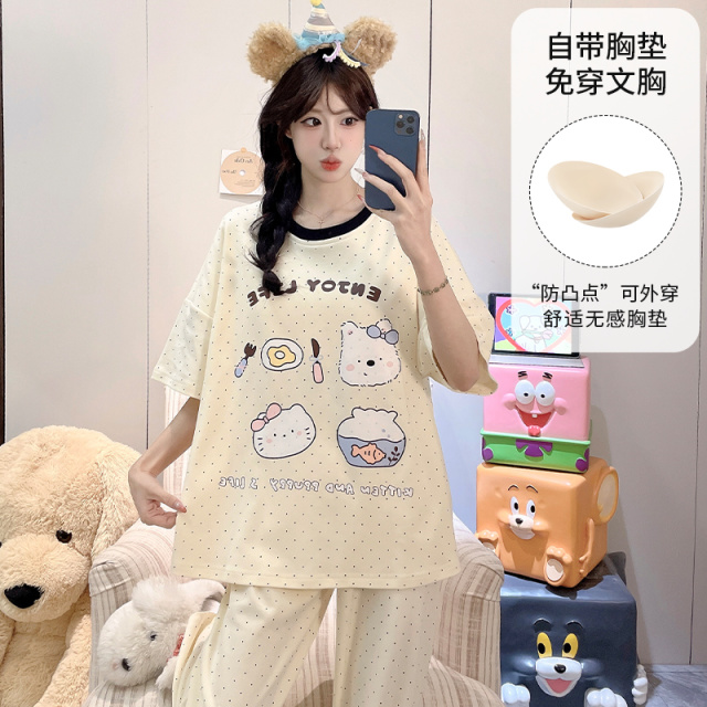 13792353.派邦奴26年新款女士圆领套头自带杯垫女士睡衣舒适可外穿设计ck