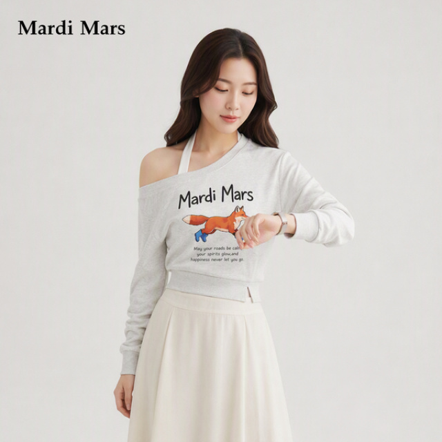 13798330.Mardi.Mars潮牌女士韩系治愈风短款狐狸卫衣趣味印花减龄百搭上衣
