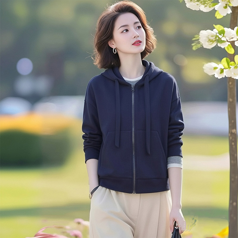 13802238.妈妈装连帽休闲设计感时尚外套J8HHL2607