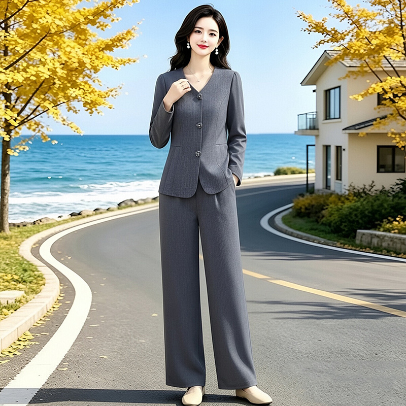 13802214.妈妈装秋季高级感时尚衬衫+裤子两件套装J8HYM8650