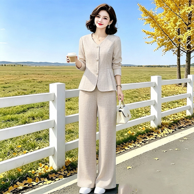 13802214.妈妈装秋季高级感时尚衬衫+裤子两件套装J8HYM8650