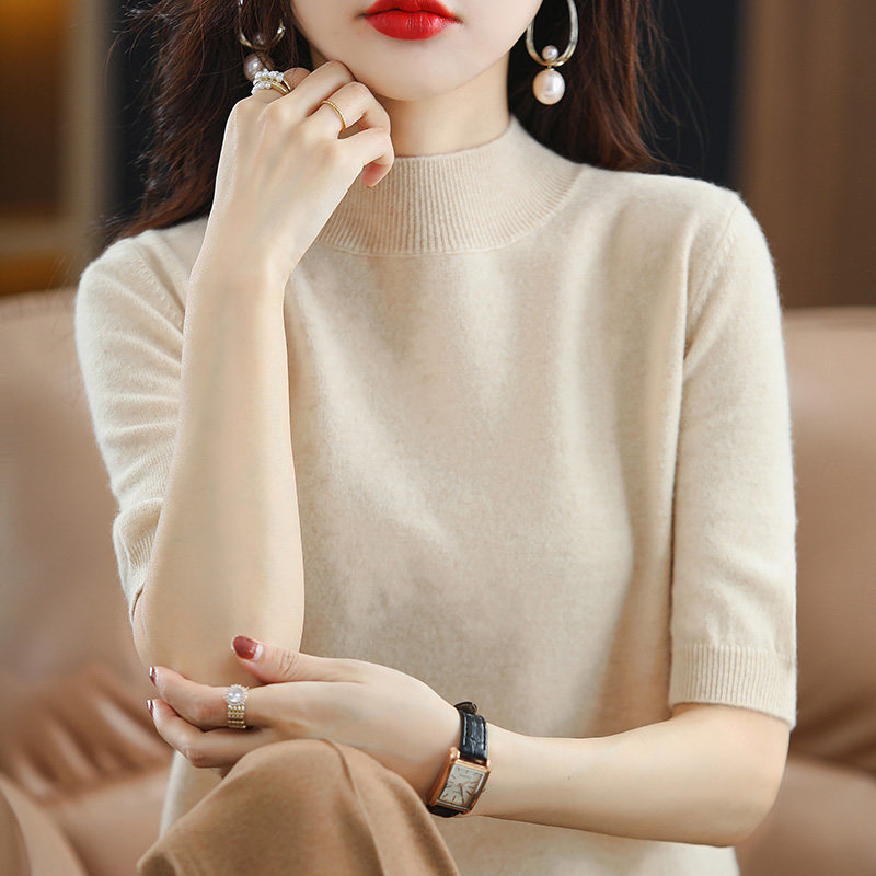 13808270.丹芙娅气质优雅半高领五分袖针织衫女宽松显瘦薄款短袖毛衣内搭中袖打底