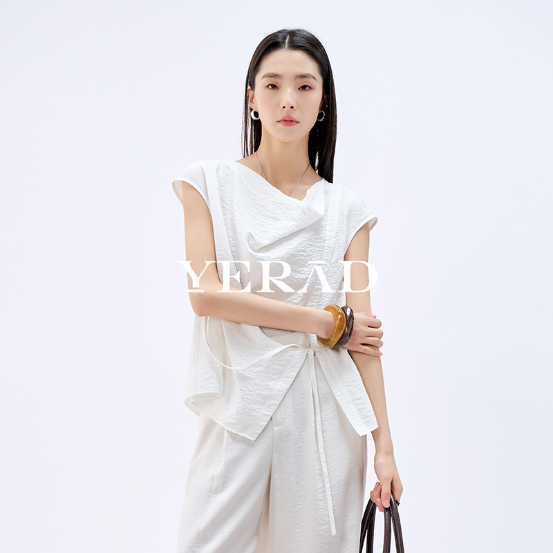 13813185.【娅丽达】莫代尔+桑蚕丝混纺设计感无袖衬衫女衬衣女上衣