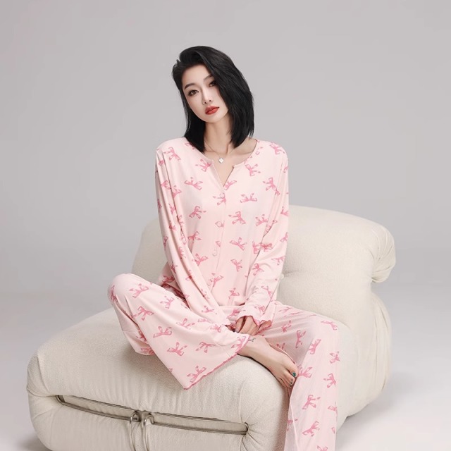 13817593.品彩【爆款网红风】柔软螺纹家居服女开衫长袖长裤两件套44421A