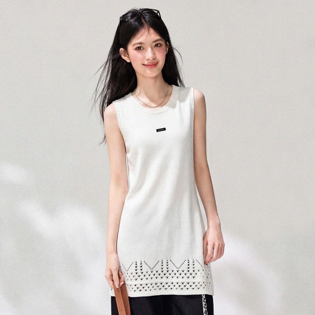 13818799.CHOCOOLATE镂空设计无袖针织背心夏季圆领中长款女上衣