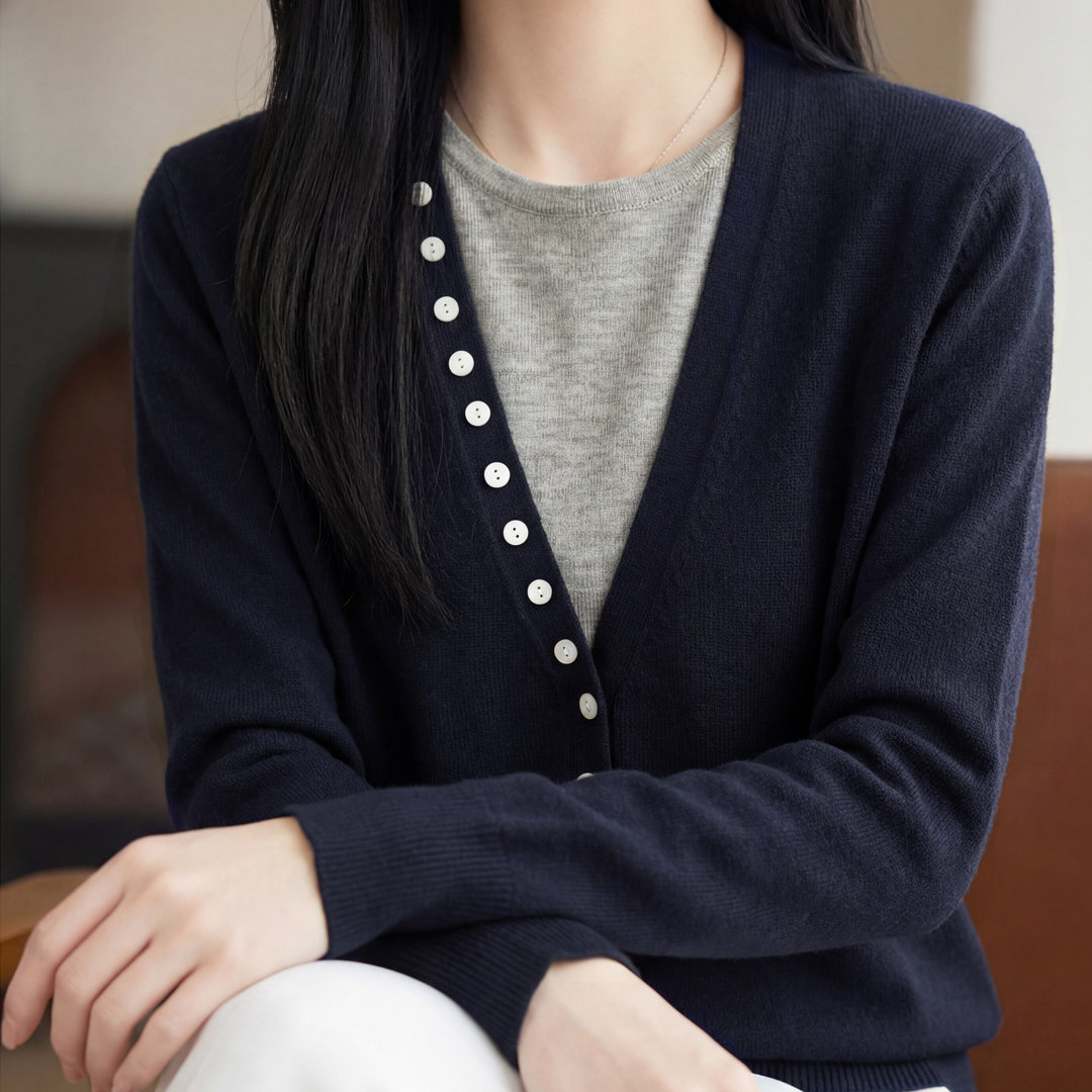 13824637.丹芙娅法式高级感撞色假两件针织开衫女显瘦纽扣毛衣打底衫精纺薄款毛衫