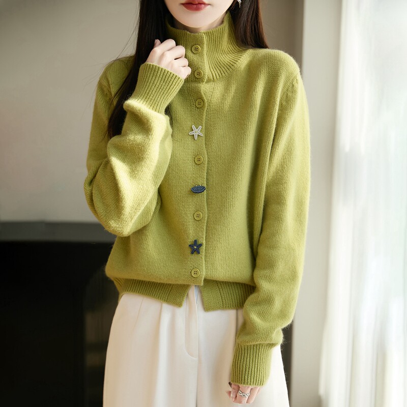 13824650.丹芙娅时尚休闲高领针织衫女开衫秋冬2026新款毛衣外套宽松慵懒风打底衫