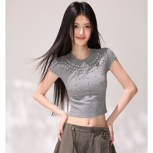 13830391.CHOCOOLATE辣妹镶钻设计感针织短袖t恤高级飞飞袖上衣