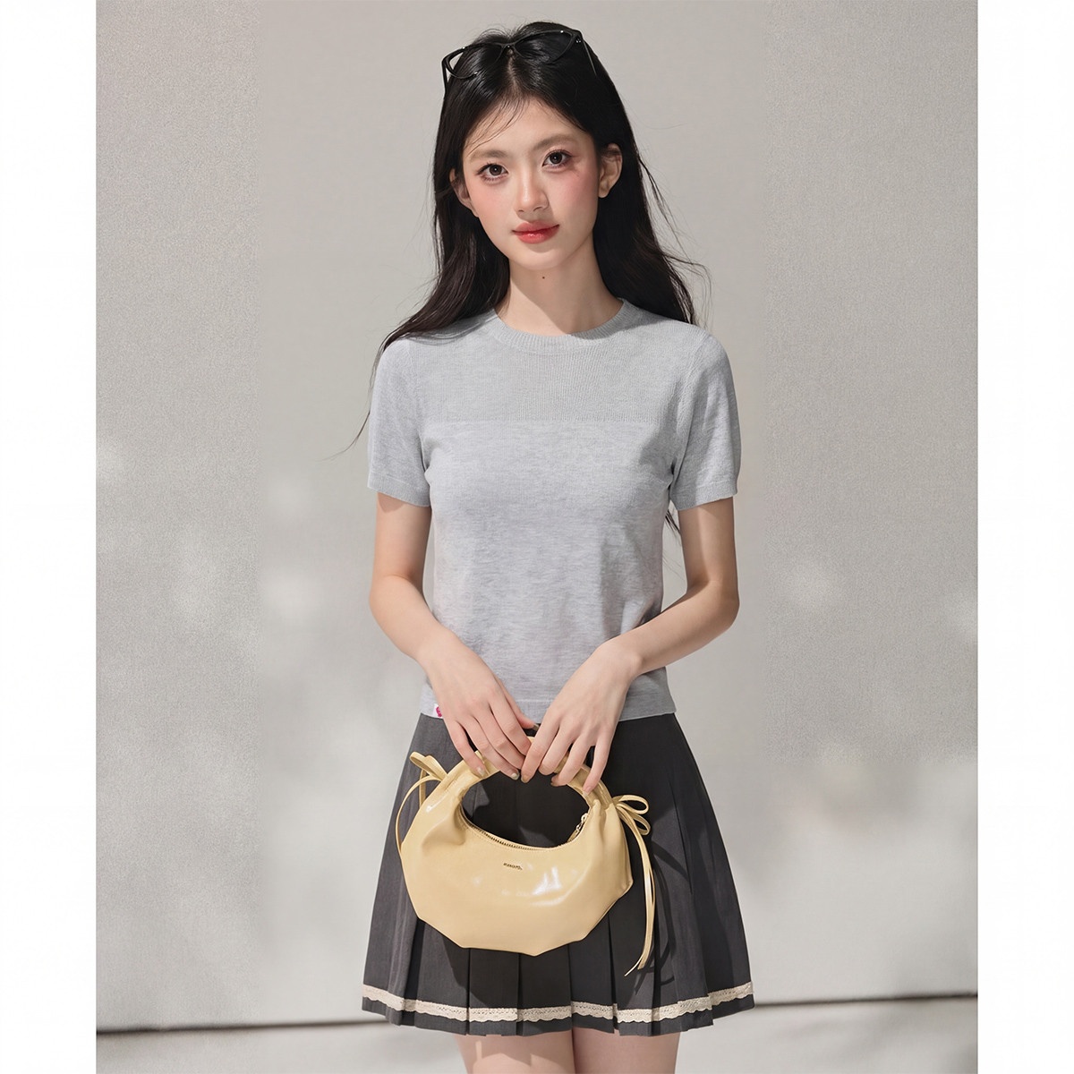13829881.CHOCOOLATE夏季轻薄舒适短袖针织衫简约风T恤上衣女士