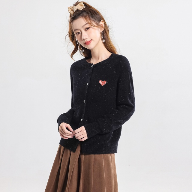 13841414.it ccaabb秋季女士毛衫时尚百搭高级感针织开衫羊毛外套