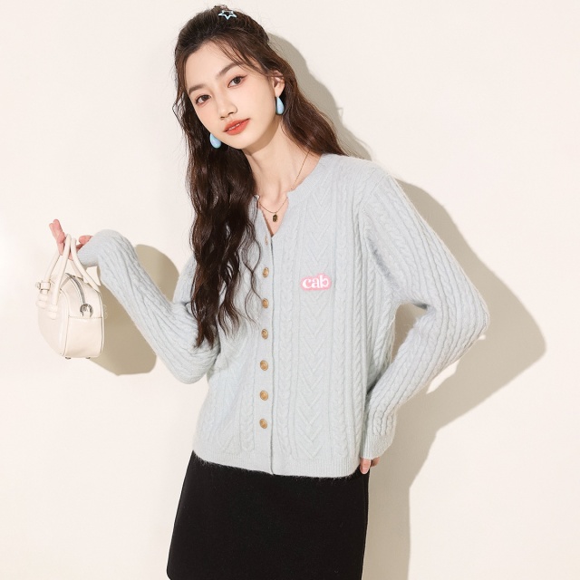 13841819.it ccaabb针织衫外套女秋季圆领长袖百搭休闲开衫毛衣女