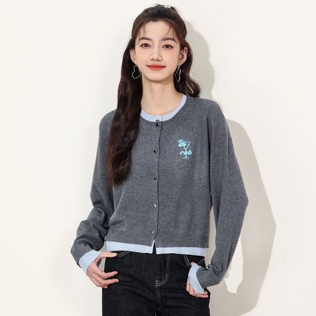 13841953.it ccaabb含羊毛针织开衫女圆领长袖拼色假两件针织外套
